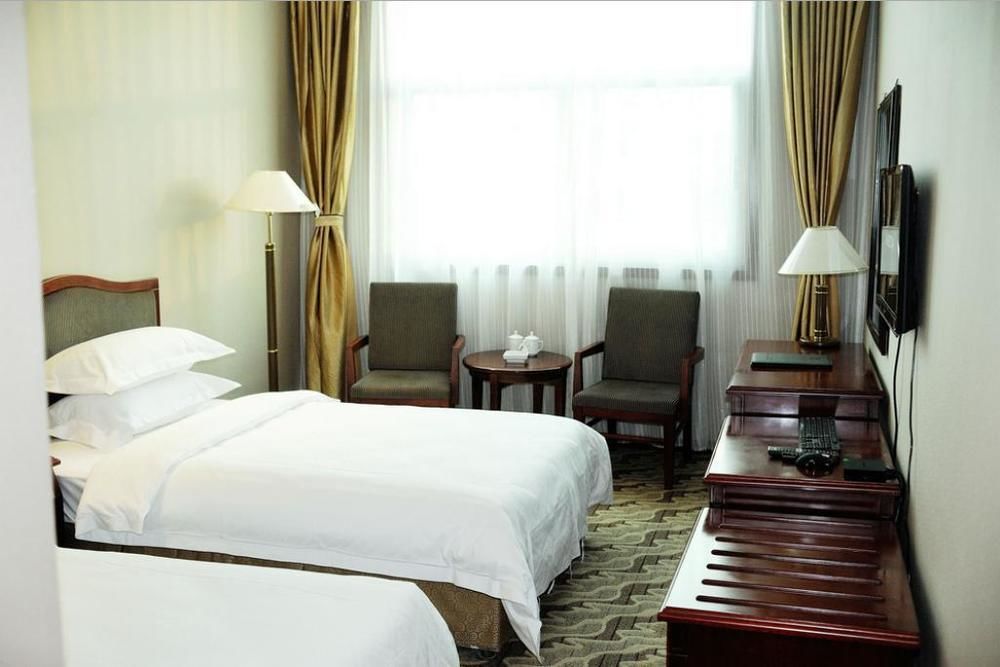 Huatian Grand Hotel Dengfeng Extérieur photo